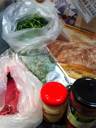 Steak sarnie ingredients