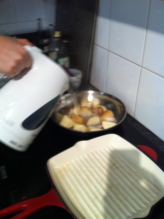 Cooking the potatoes